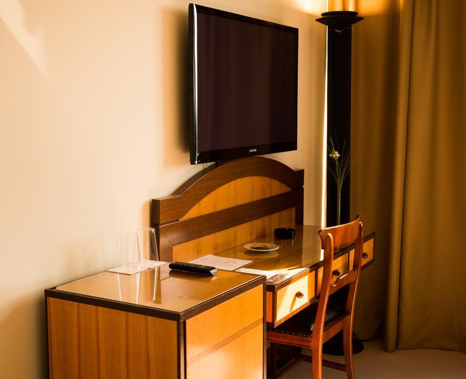 New Hotel Овьедо Номер фото