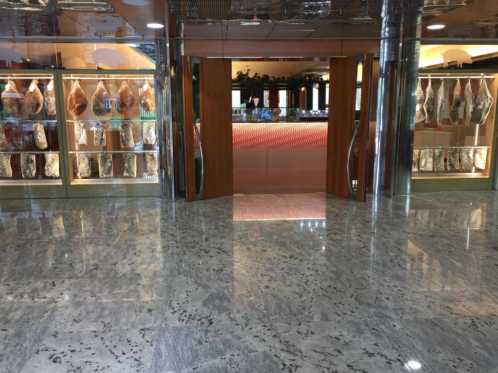 New Hotel Овьедо Экстерьер фото