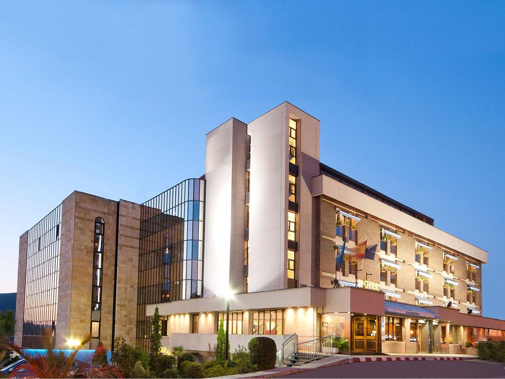 New Hotel Овьедо Экстерьер фото